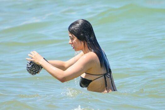 Emeraude Toubia / EmeraudeToubia / emeraude Leaked Nude OnlyFans - #11