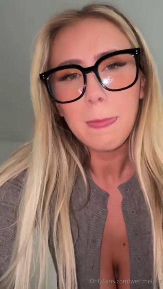 WettMelons Nude POV Secretary Blowjob OnlyFans Video Leaked - #3