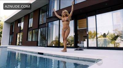 Hayden Panettiere Nude Leaks - TheFap - #15