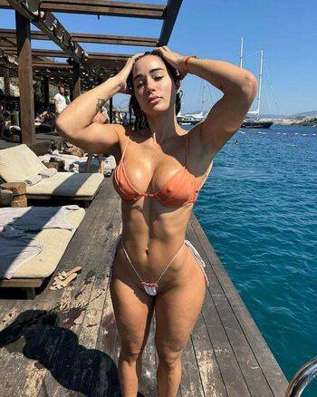 Bru Luccas / Bruna Luccas / bruluccas / bruluccas30 / https: Leaked Nude OnlyFans - #4