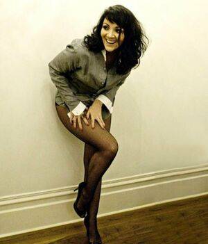 Martine McCutcheon / martinemccutcheon Nude Leaks - Fapello - #16