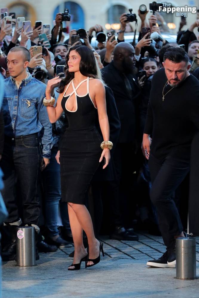 Kylie Jenner Stuns at the Schiaparelli Fashion Show in Paris (64 Photos) - #17