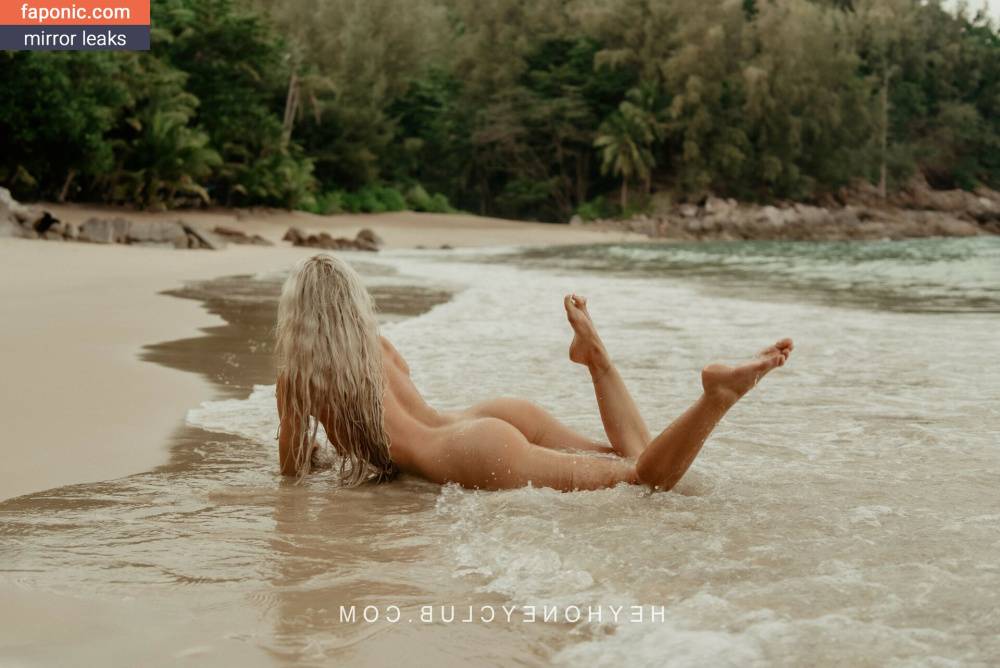 White_pony aka ohh.lelay aka olya.lelay Nude Leaks OnlyFans - #16