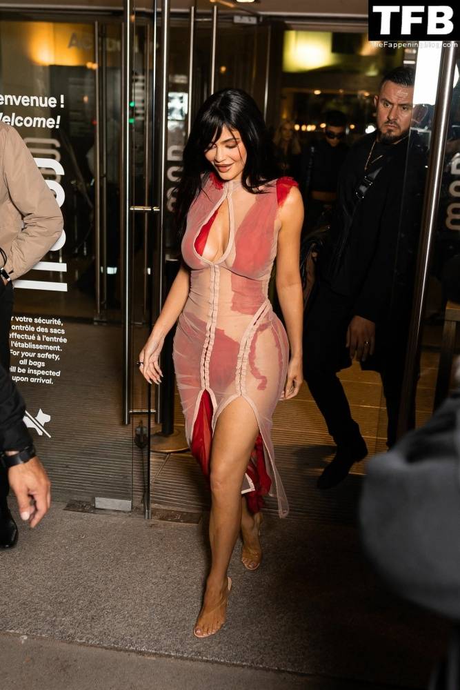 Kylie Jenner is Ravishing in Red Leaving Dinner at 1CChez Loulou 1D During PFW - #main