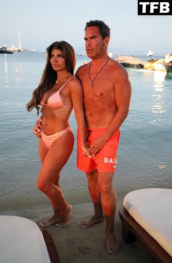 Teresa Giudice & Luis Ruelas Can 19t Keep Their Hands to Themselves During Their Honeymoon in Mykonos - #main