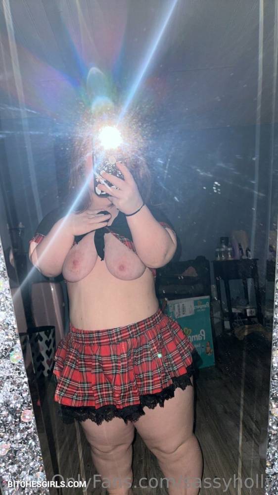 Sassyholly - Holly C Onlyfans Leaked Nude Photo - #main
