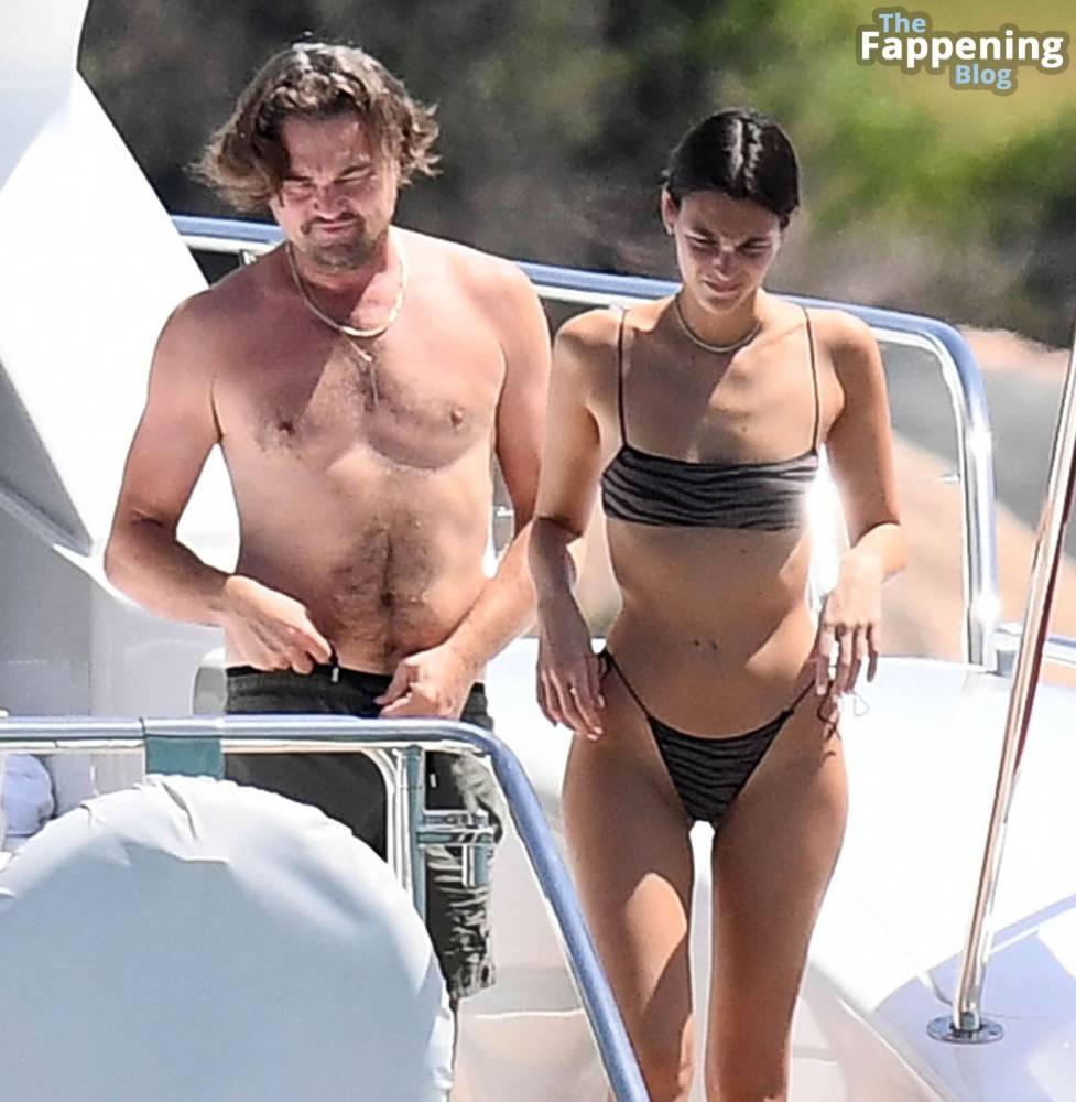 Vittoria Ceretti & Leonardo Di Caprio Soak Up the Sun in Sardinia (133 Photos) - #main