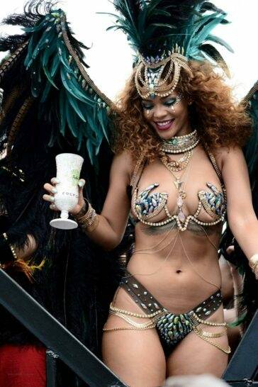 Rihanna Bikini Festival Nip Slip Photos Leaked - Barbados