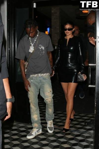 Kylie Jenner & Travis Scott Dine Out with James Harden at Celeb Hotspot Crag 19s in WeHo on dailyfans.net