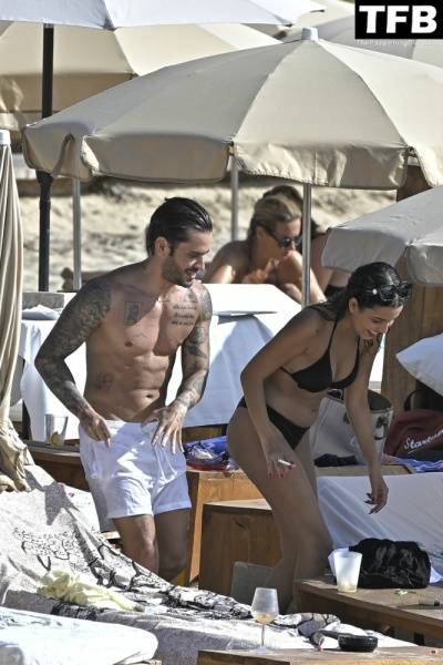 Rodri Fuertes Enjoys a Day with a Girl on the Beach in Ibiza