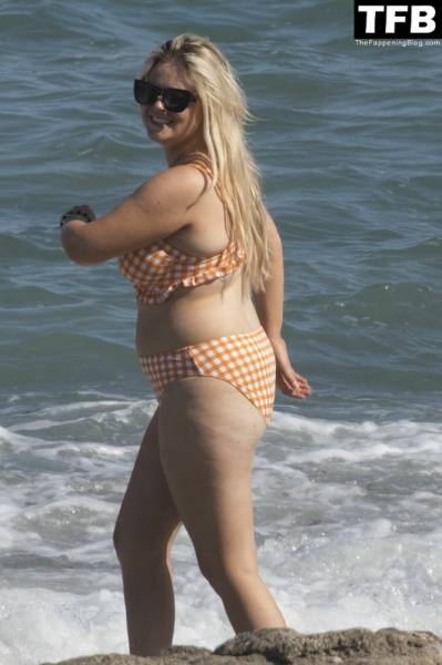 Emily Atack is Seen Having Fun by the Sea and Doing a Shoot on Holiday in Spain - Spain