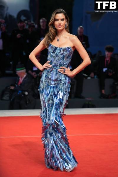 Alessandra Ambrosio Displays Her Cleavage at the 79th Venice International Film Festival