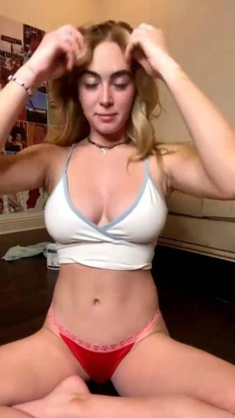 Grace Charis Topless Stretching Livestream Video Leaked on dailyfans.net