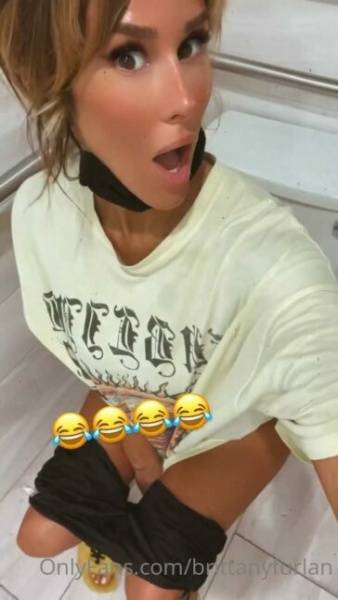 Brittany Furlan Nude Peeing Onlyfans photo Leaked - Usa on dailyfans.net