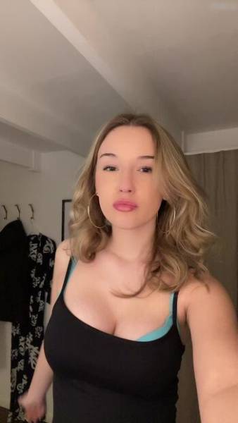 Zosia_ski Leaked Nude OnlyFans on dailyfans.net