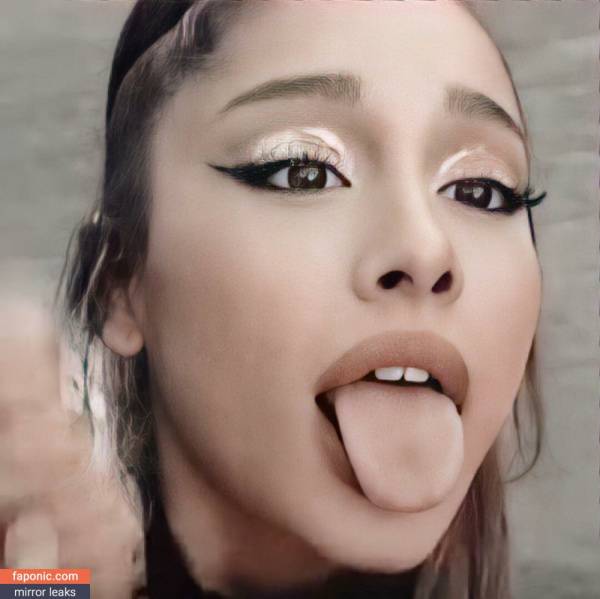 Ariana Grande aka arianagrande Nude Leaks on dailyfans.net