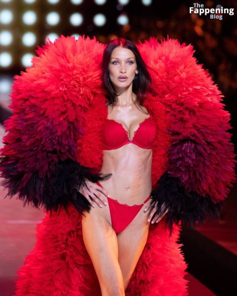 Bella Hadid Looks Stunning in Red at the 2024 Victoria’s Secret Show (63 Photos) on dailyfans.net