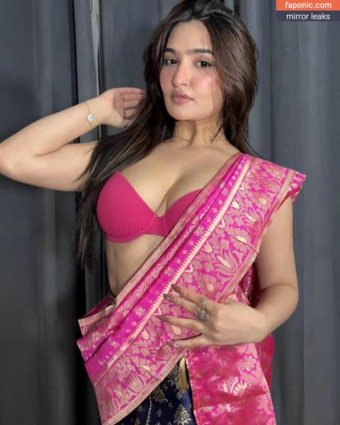 Sassy Poonam aka sassy_poonam Nude Leaks on dailyfans.net