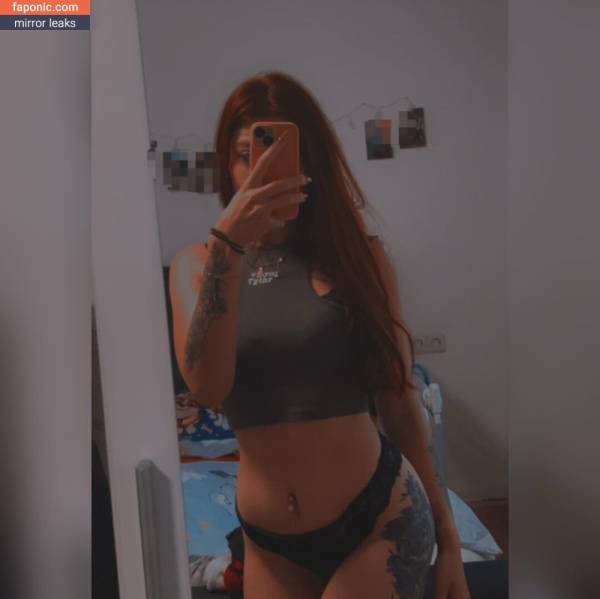 Saraaah._16 Nude Leaks on dailyfans.net