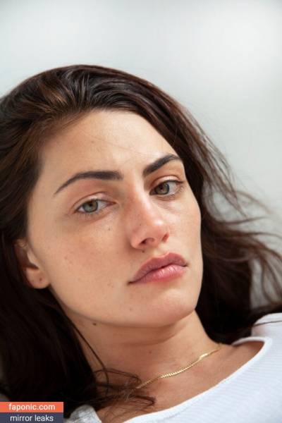 Phoebe Tonkin aka phoebejtonkin Nude Leaks on dailyfans.net