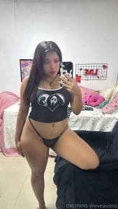 Lovelymira [ lovelymira ] OnlyFans leaked photos on Hotleaks.tv on dailyfans.net