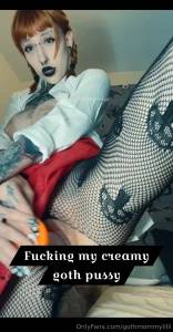 Gothmommylilli [ gothmommylilli ] OnlyFans leaked photos on Hotleaks.tv on dailyfans.net