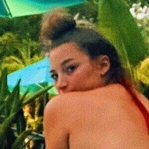 Isla Rose / https: / isla-rose / islarosemusic Nude Leaks on dailyfans.net