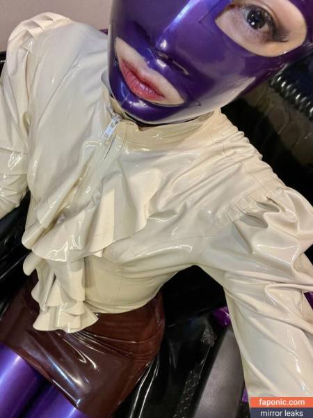 Rumi Rubber aka rumiearth aka rumirubber Nude Leaks OnlyFans on dailyfans.net