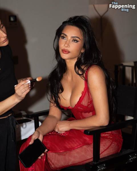 Kim Kardashian Sexy (8 New Photos) on dailyfans.net