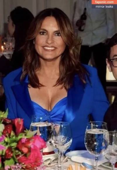 Mariska Hargitay / therealmariskahargitay Nude Leaks OnlyFans - TheFap on dailyfans.net