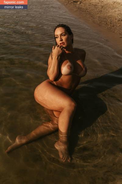 Iara Ferreira aka iaraferreirareal aka iarinhaonlyfree Nude Leaks OnlyFans on dailyfans.net