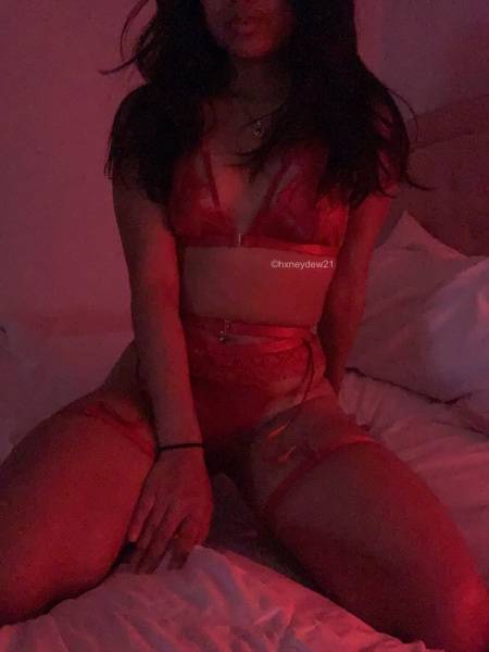 Bbgirl / hxneydew21 Nude Leaks OnlyFans - TheFap on dailyfans.net