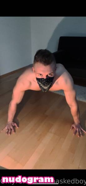 Maskedboyfree / maskedboyfree Nude Leaks OnlyFans - TheFap on dailyfans.net