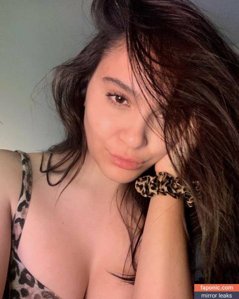 Stella Hudgens aka stellahudgens Nude Leaks OnlyFans on dailyfans.net