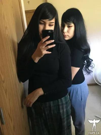 Latina Twin Sisters / Lvl_jzn Nude Leaks OnlyFans - TheFap on dailyfans.net